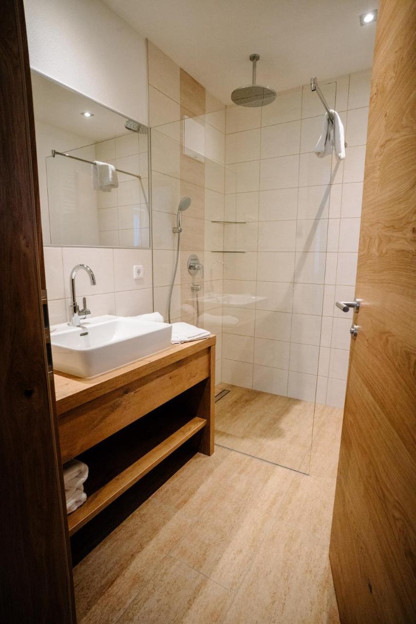 Apartmenthaus Strasswirt De Luxe Tröpolach Extérieur photo