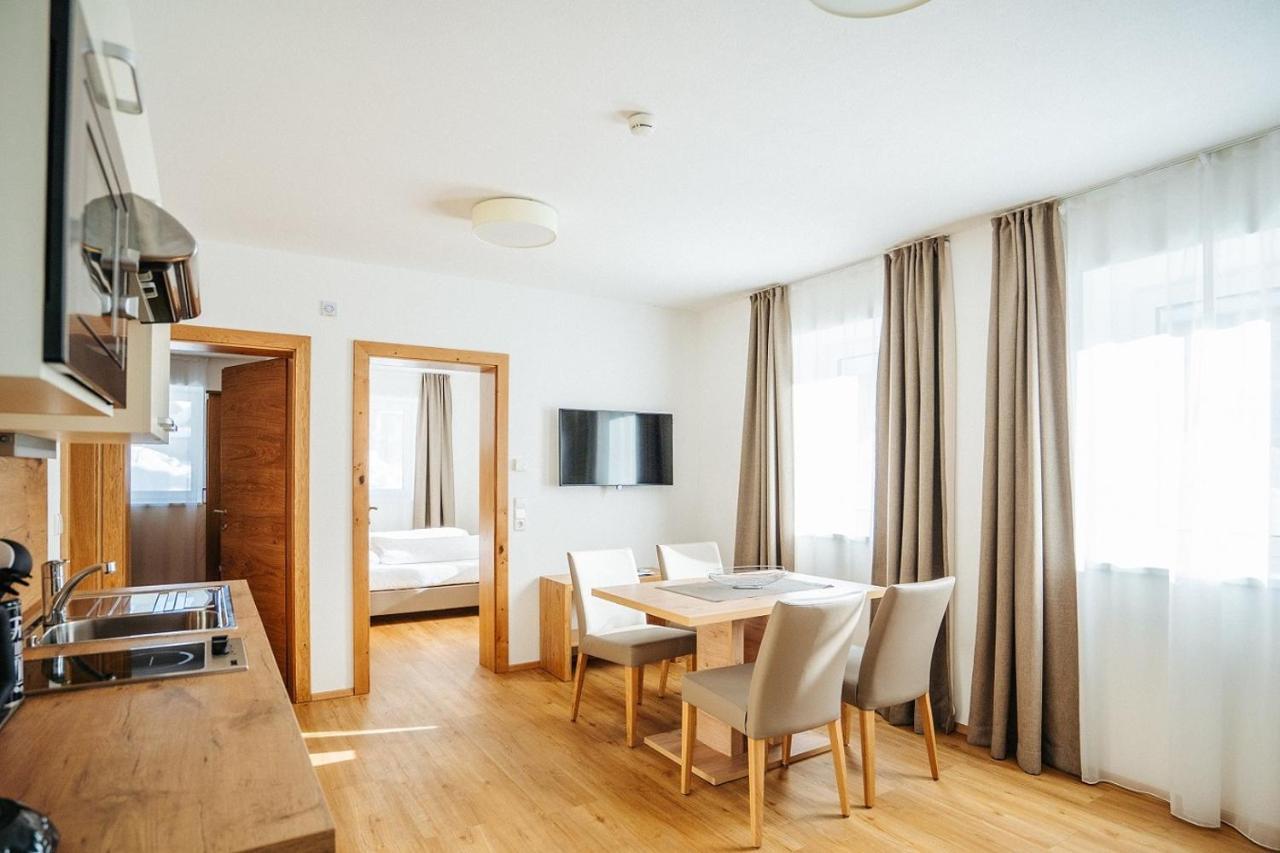 Apartmenthaus Strasswirt De Luxe Tröpolach Extérieur photo
