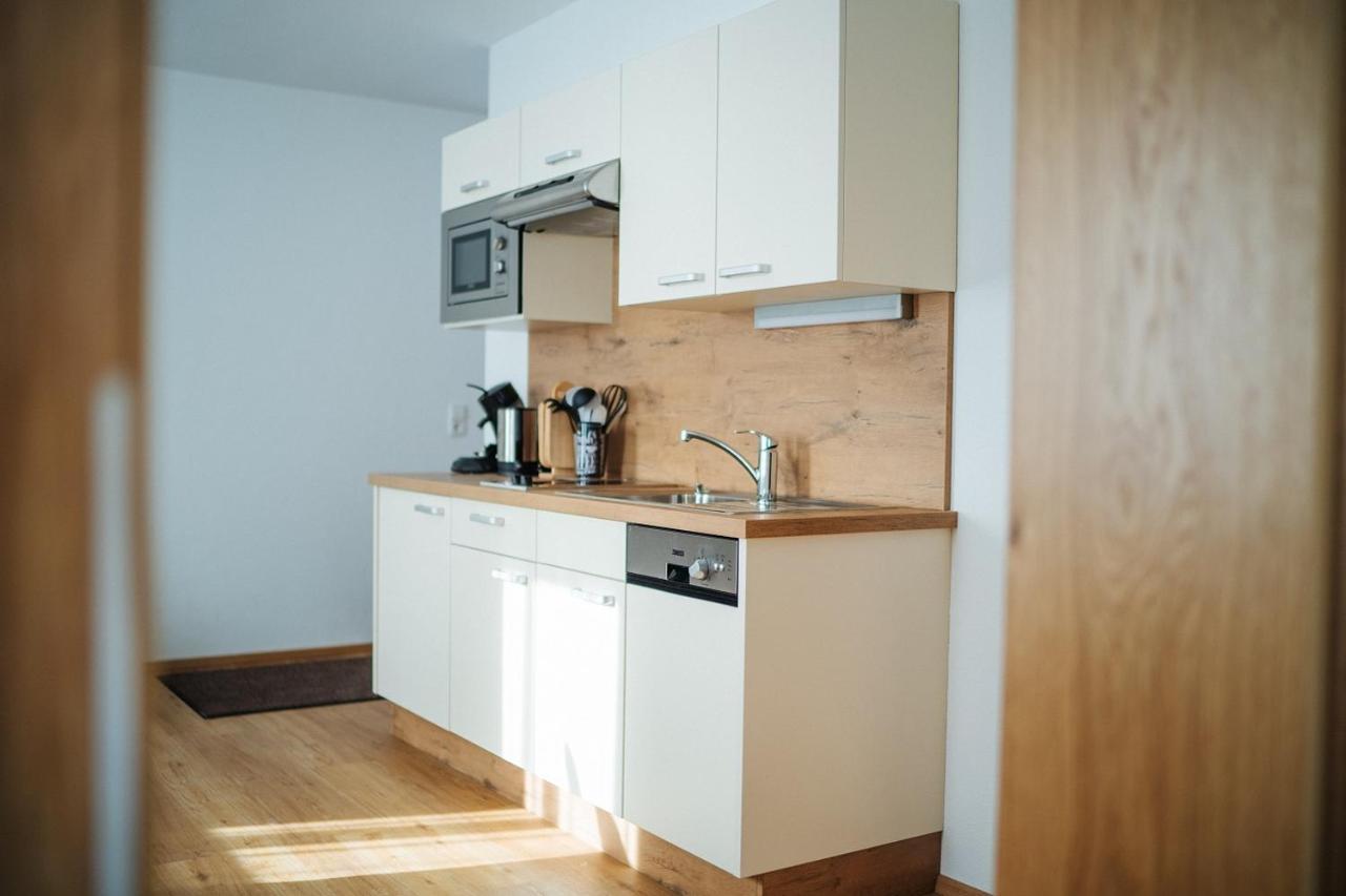 Apartmenthaus Strasswirt De Luxe Tröpolach Extérieur photo