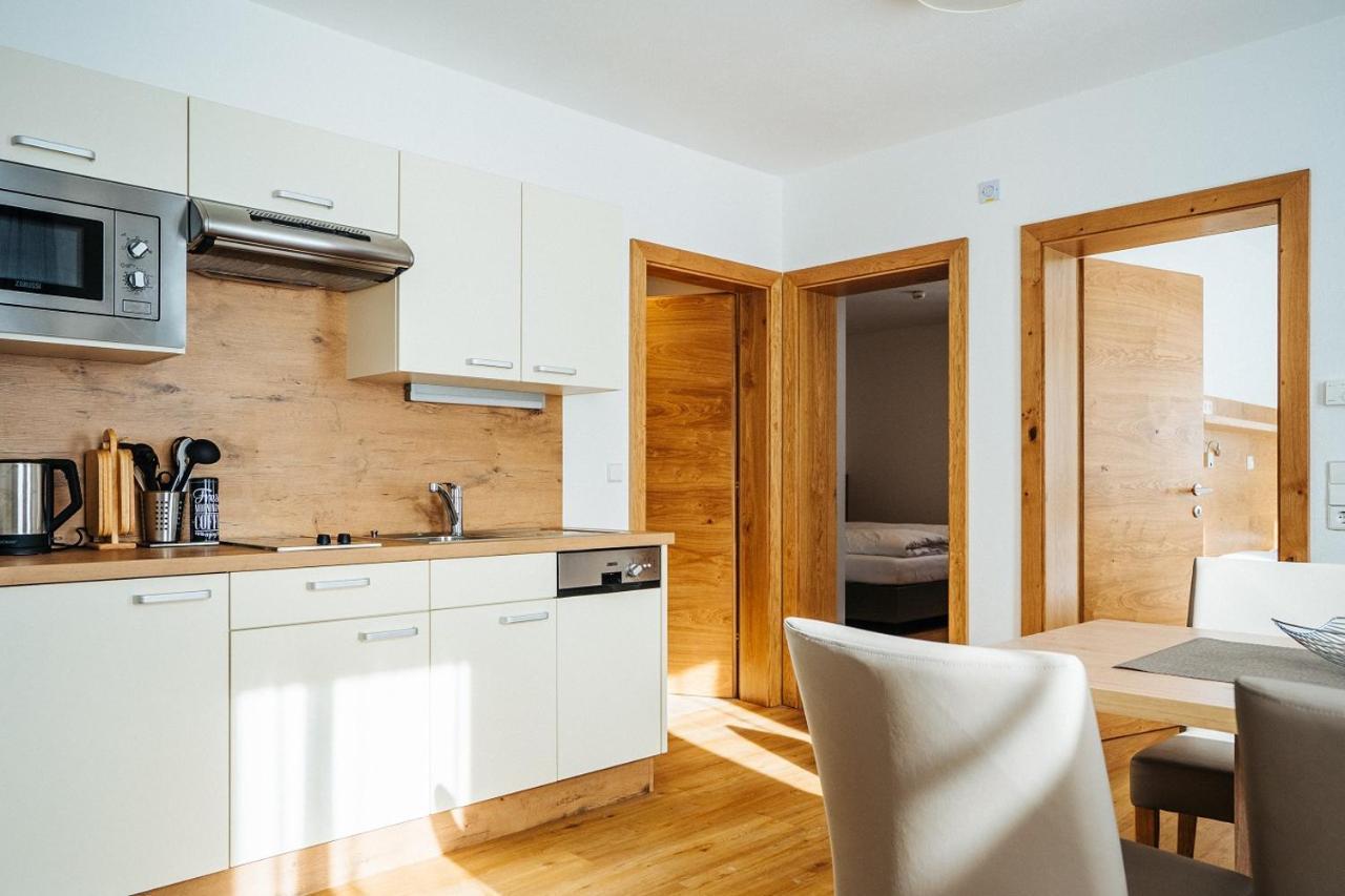 Apartmenthaus Strasswirt De Luxe Tröpolach Extérieur photo